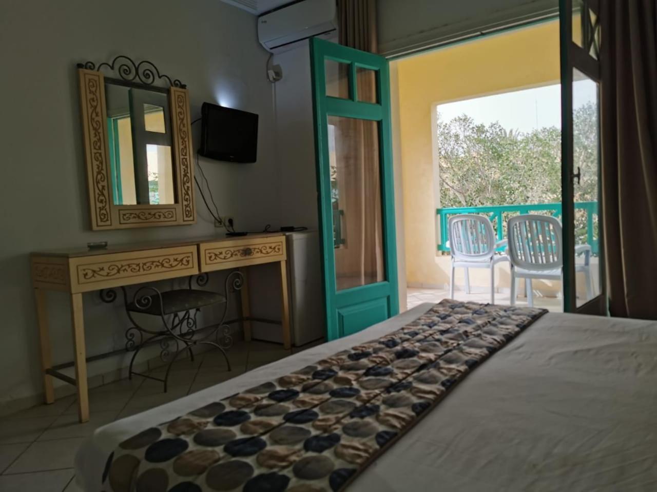 Hotel Diar Yassine Midoun Exterior photo